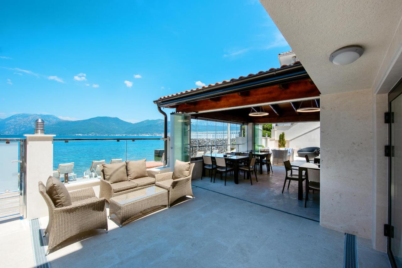 Santorini Apart Krasići Extérieur photo