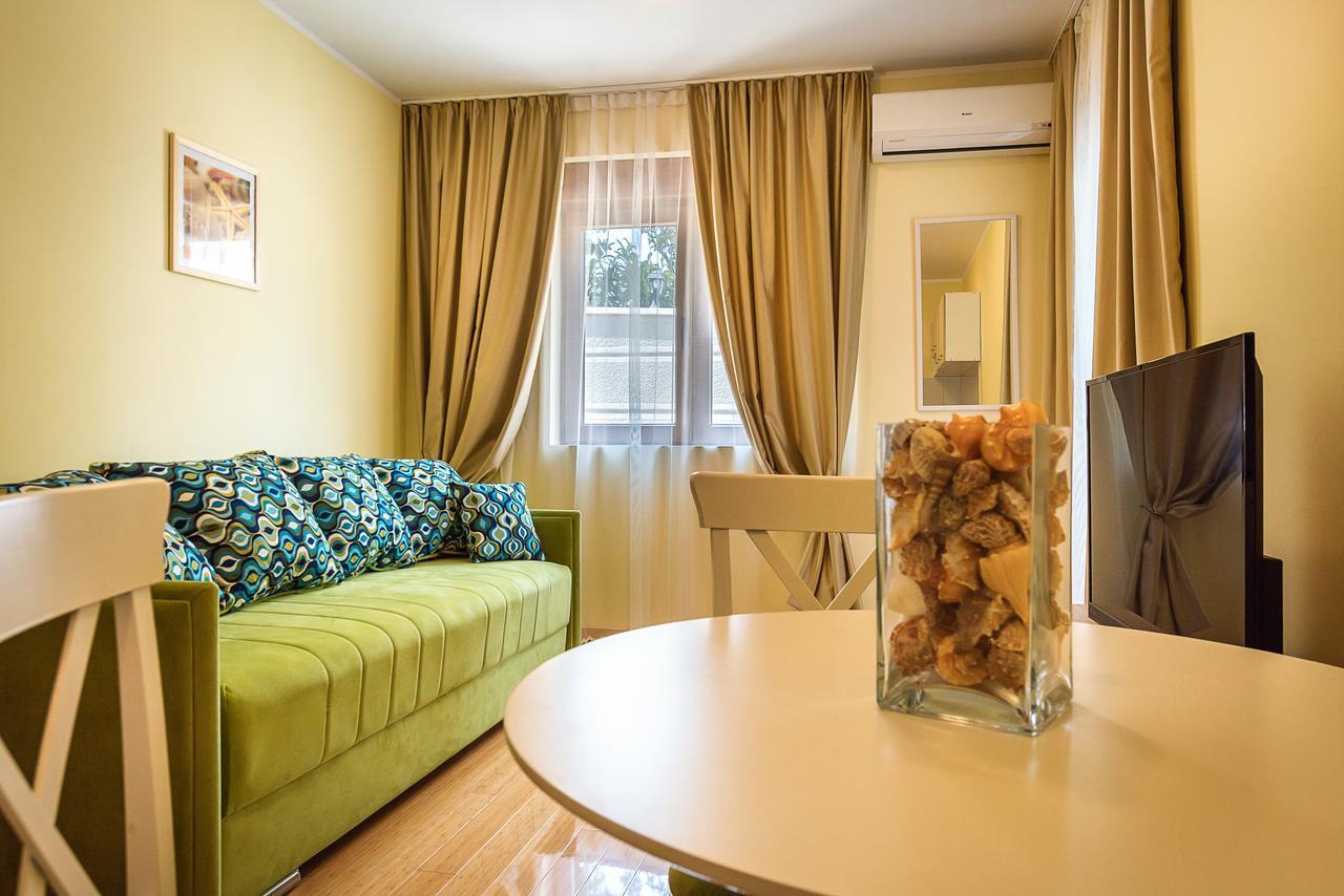 Santorini Apart Krasići Extérieur photo